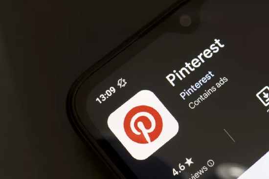 摩根大通上调评级及目(🌞)标价 Pinterest股价上涨3.1%